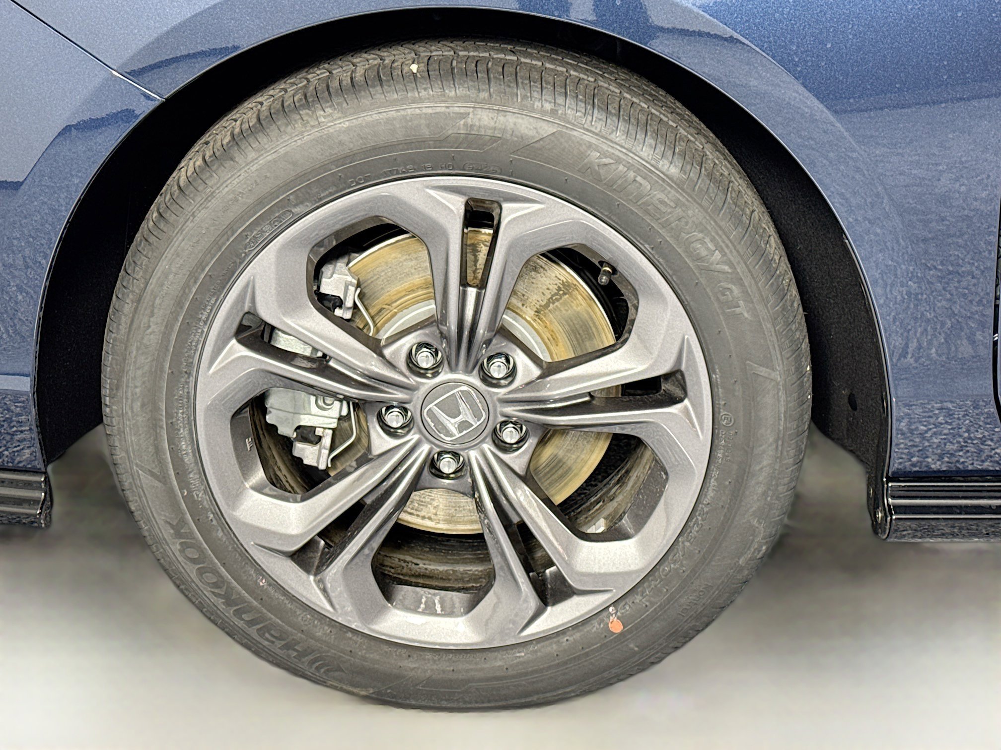 New 2026 Honda Accord EX-L image 30