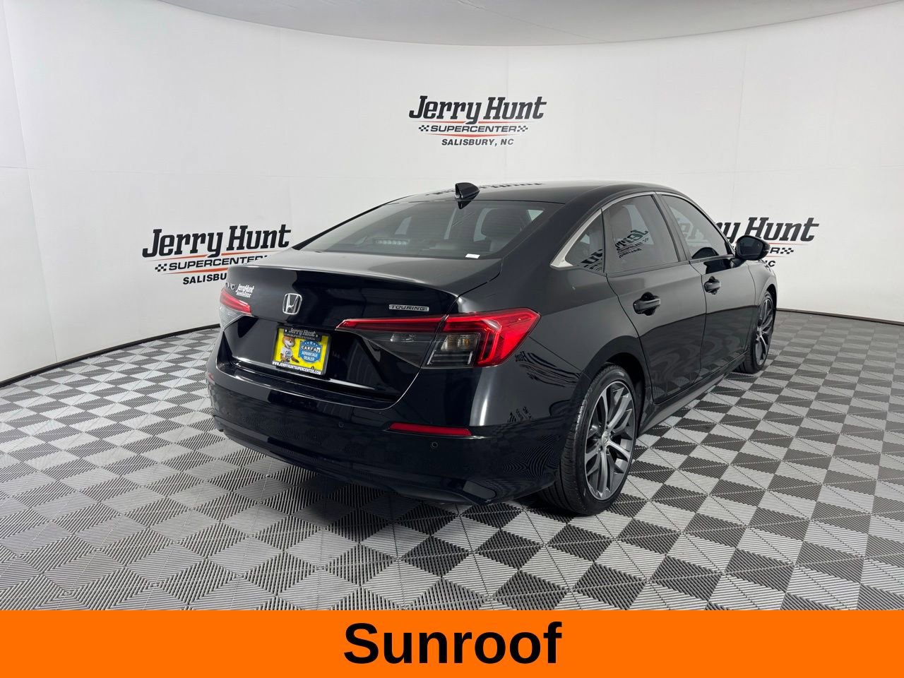 Used 2024 Honda Civic Touring image 7