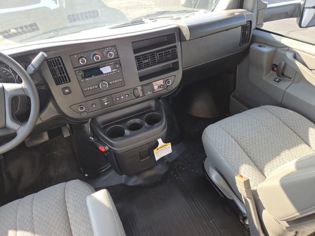 New 2026 GMC Savana 4500 w/ Driver Convenience Package image 27