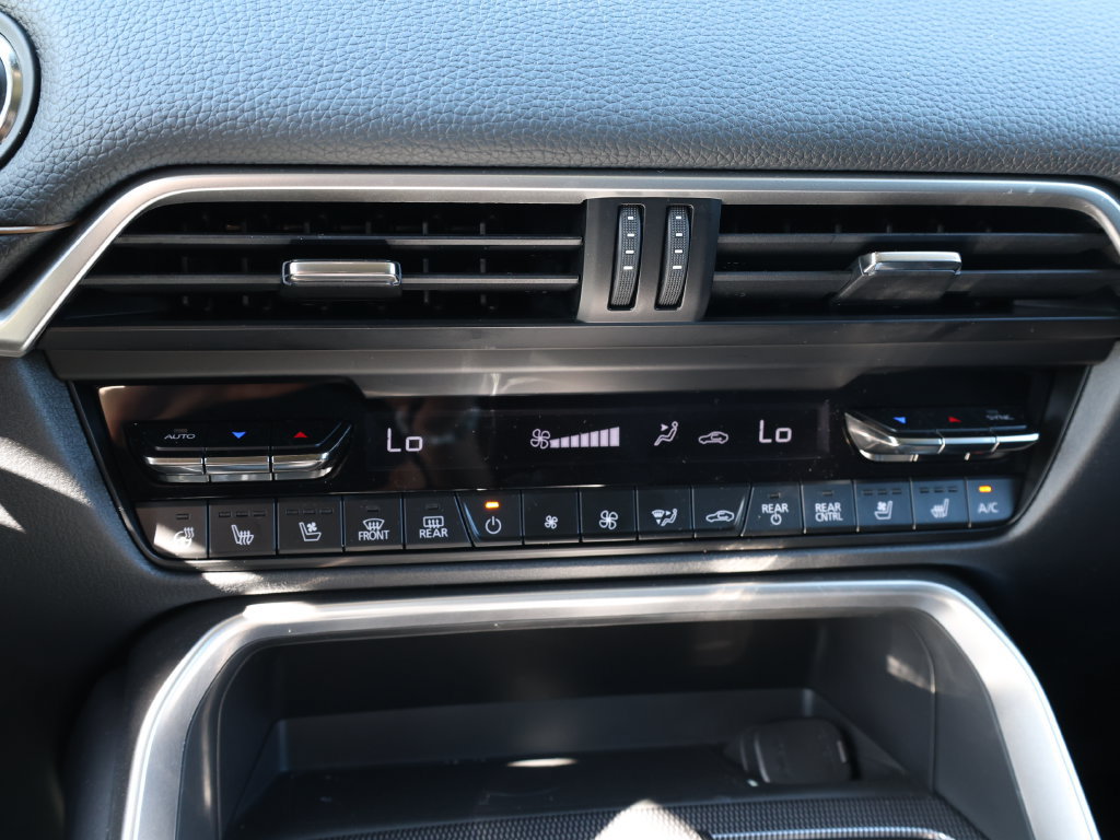 Used 2026 MAZDA CX-90 Plug-In Hybrid w/Premium Sport AWD/4WD image 31