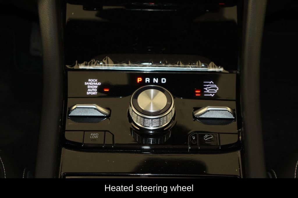 New 2024 Jeep Grand Cherokee Overland image 10