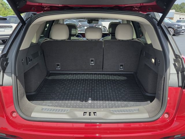 Used 2025 Lincoln Nautilus Reserve image 27