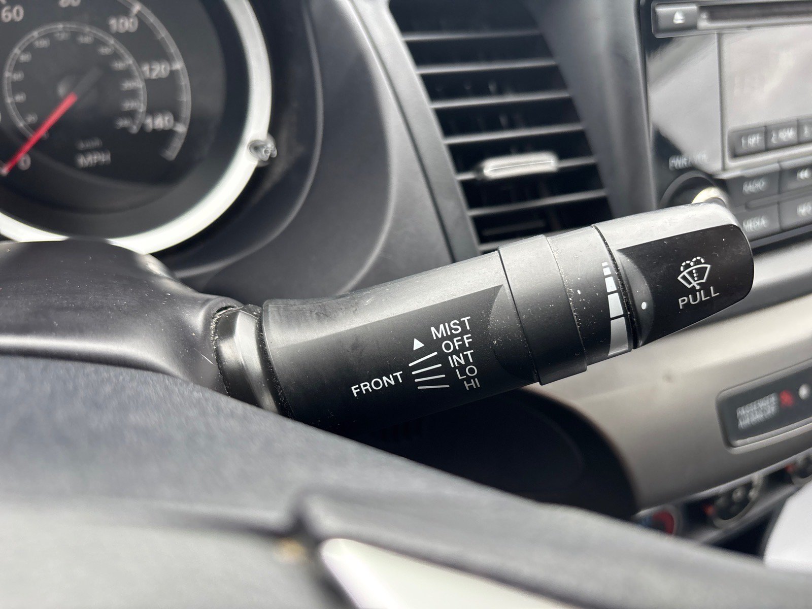 Used 2015 Mitsubishi Lancer ES FWD image 26