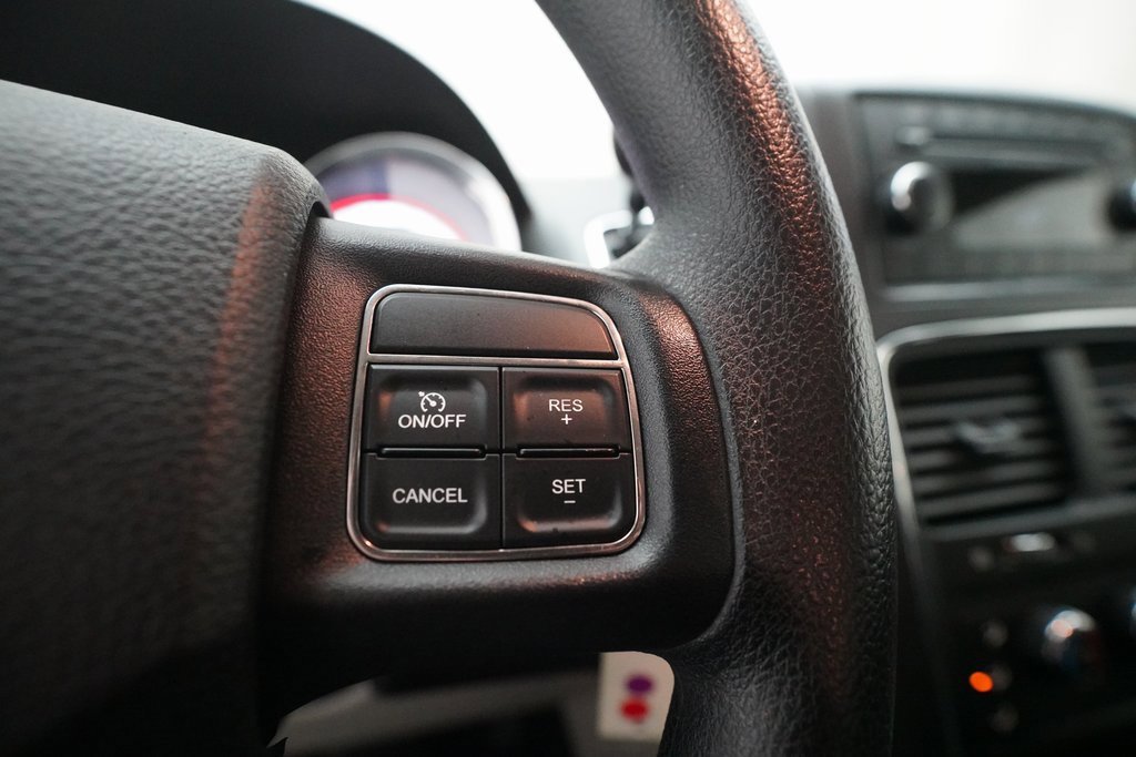 Used 2013 Dodge Grand Caravan American Value Package image 18