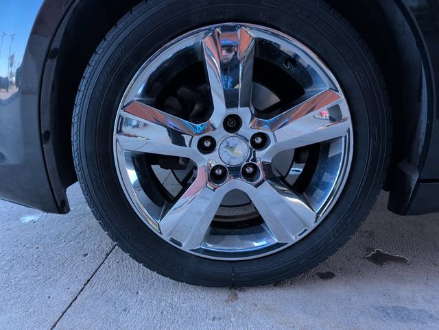 Used 2010 Chevrolet Malibu LT w/ Premium Mat Package FWD image 23