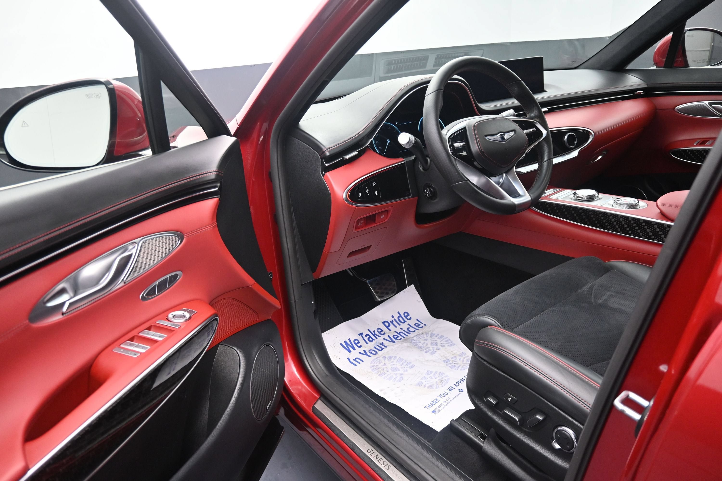 Used 2022 Genesis GV70 3.5T Sport w/ Sport Prestige Package AWD/4WD image 9