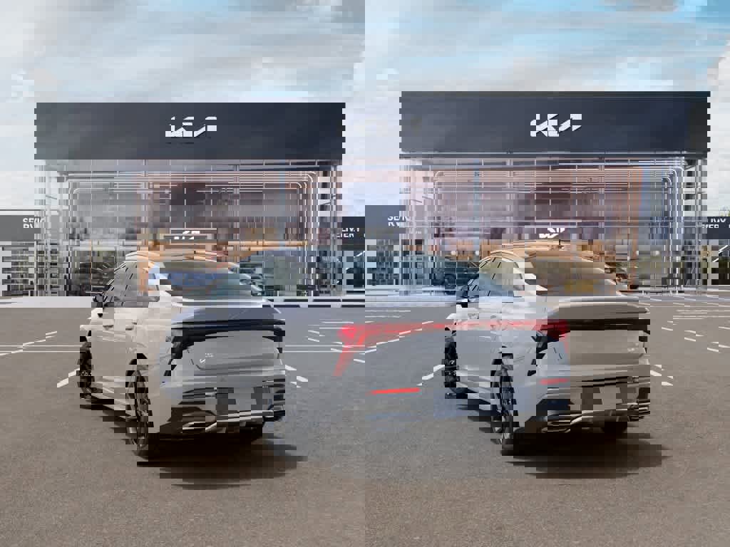 New 2026 Kia K5 GT-Line image 4