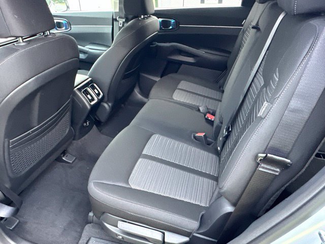 New 2026 Kia Sorento LX FWD image 23