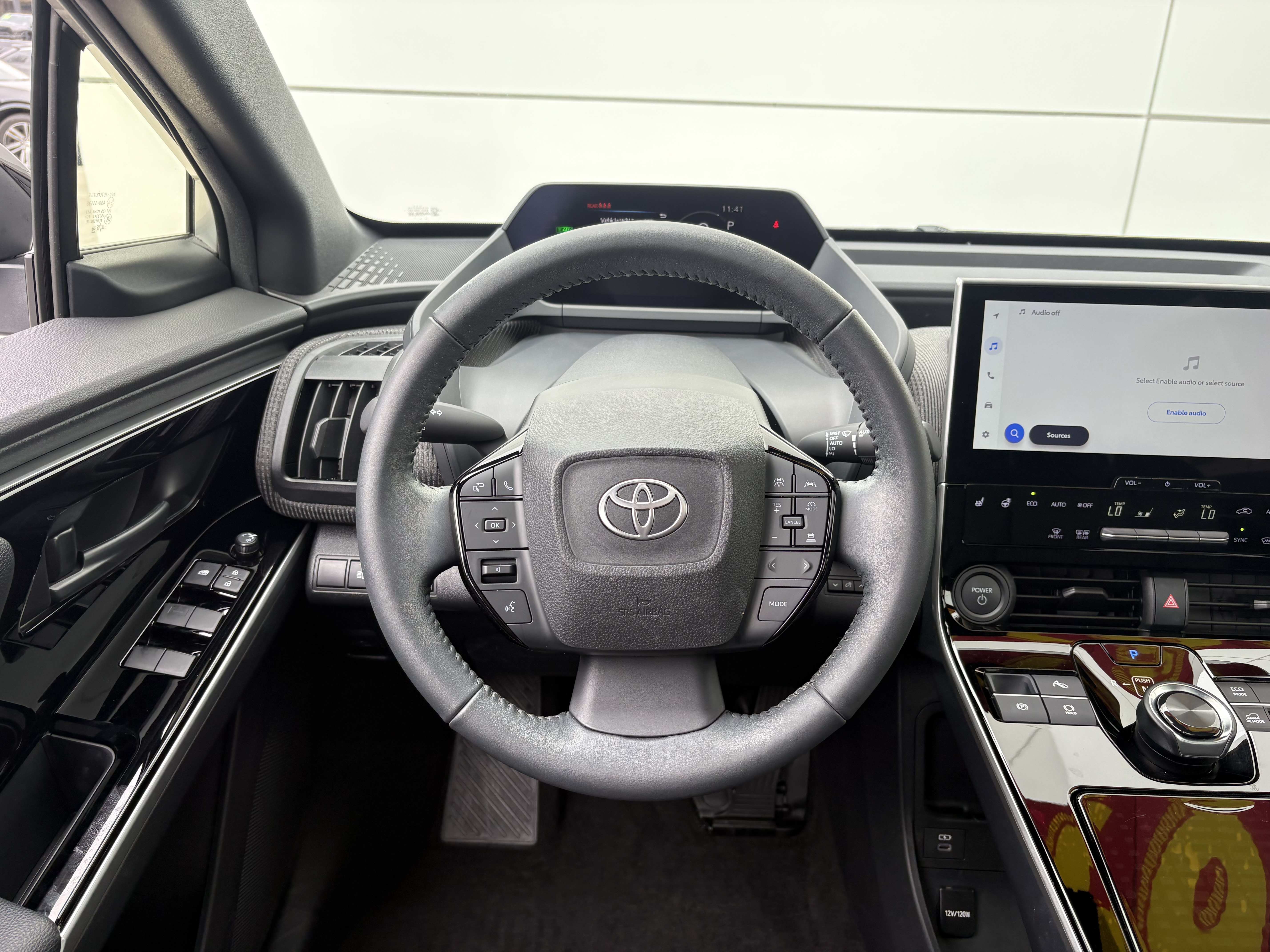Used 2025 Toyota bZ4X AWD w/ Weather Package image 16