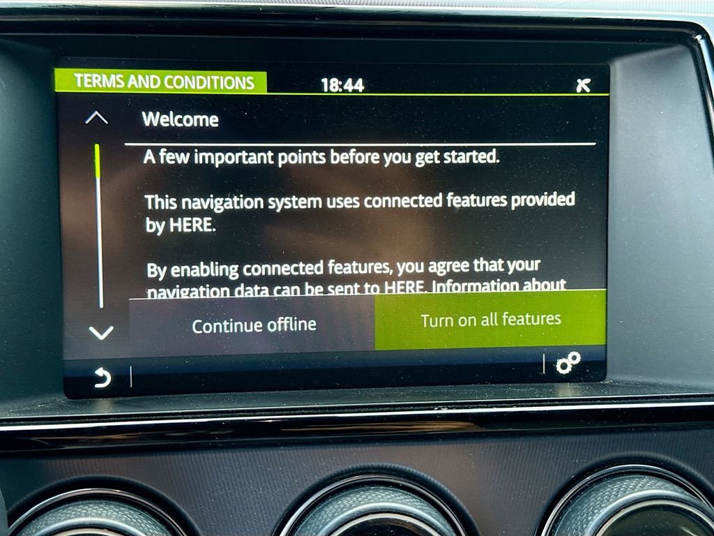 Used 2018 Jaguar F-TYPE R w/ Suedecloth Interior Package AWD/4WD image 26
