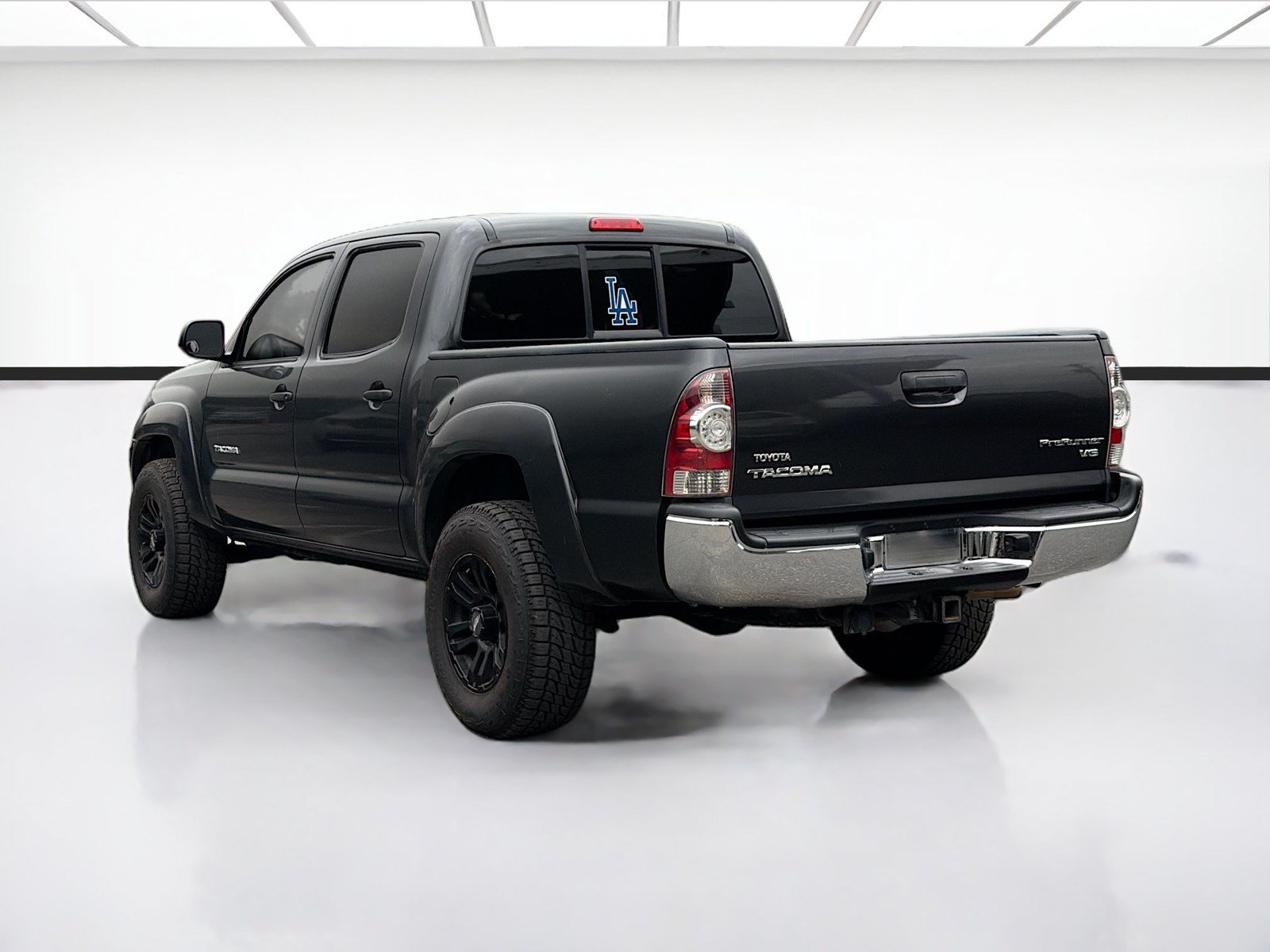 Used 2013 Toyota Tacoma PreRunner w/ TRD Off-Road Pkg RWD image 6
