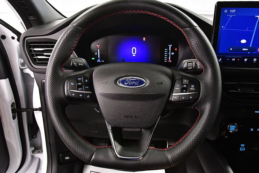Used 2023 Ford Escape ST-Line AWD/4WD image 18