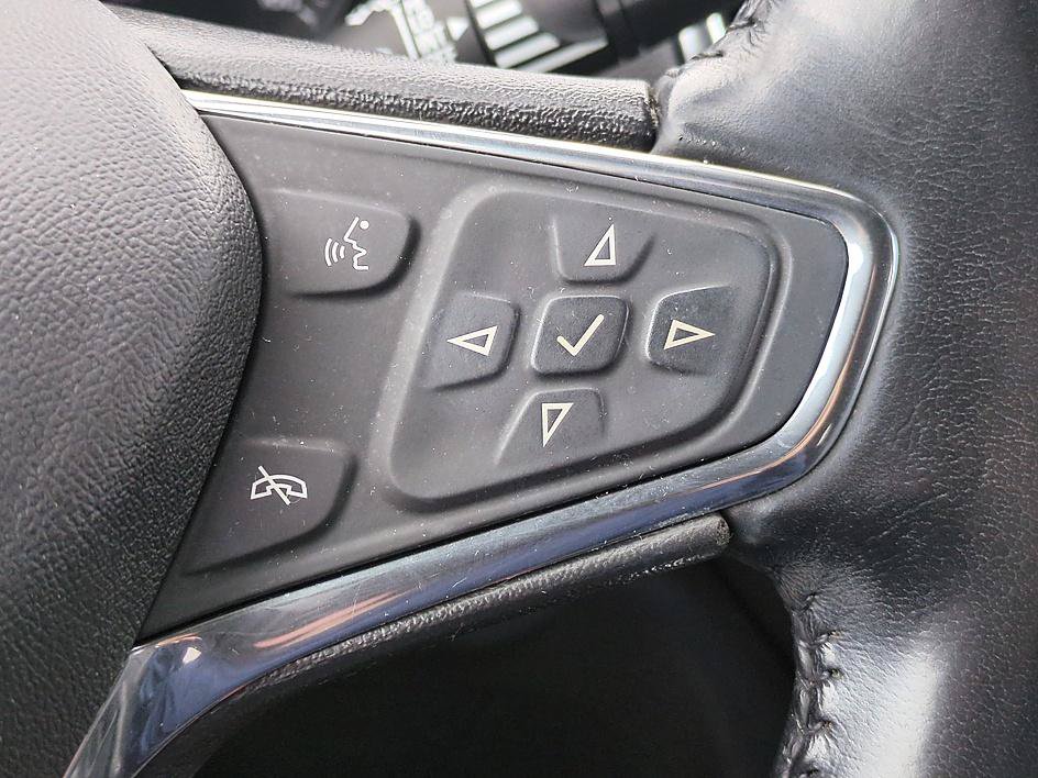 Certified 2020 Chevrolet Equinox Premier FWD image 17