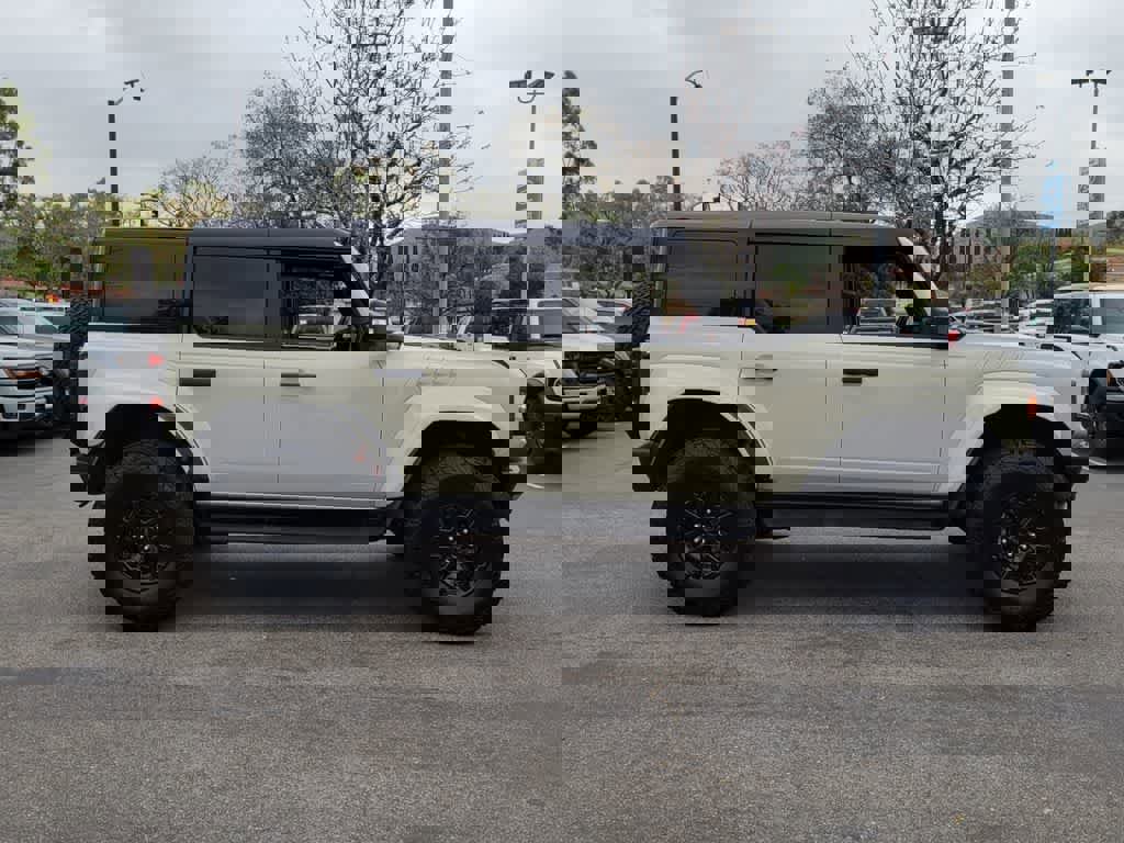 Used 2025 Ford Bronco Raptor w/ Interior Carbon Fiber Pack image 7