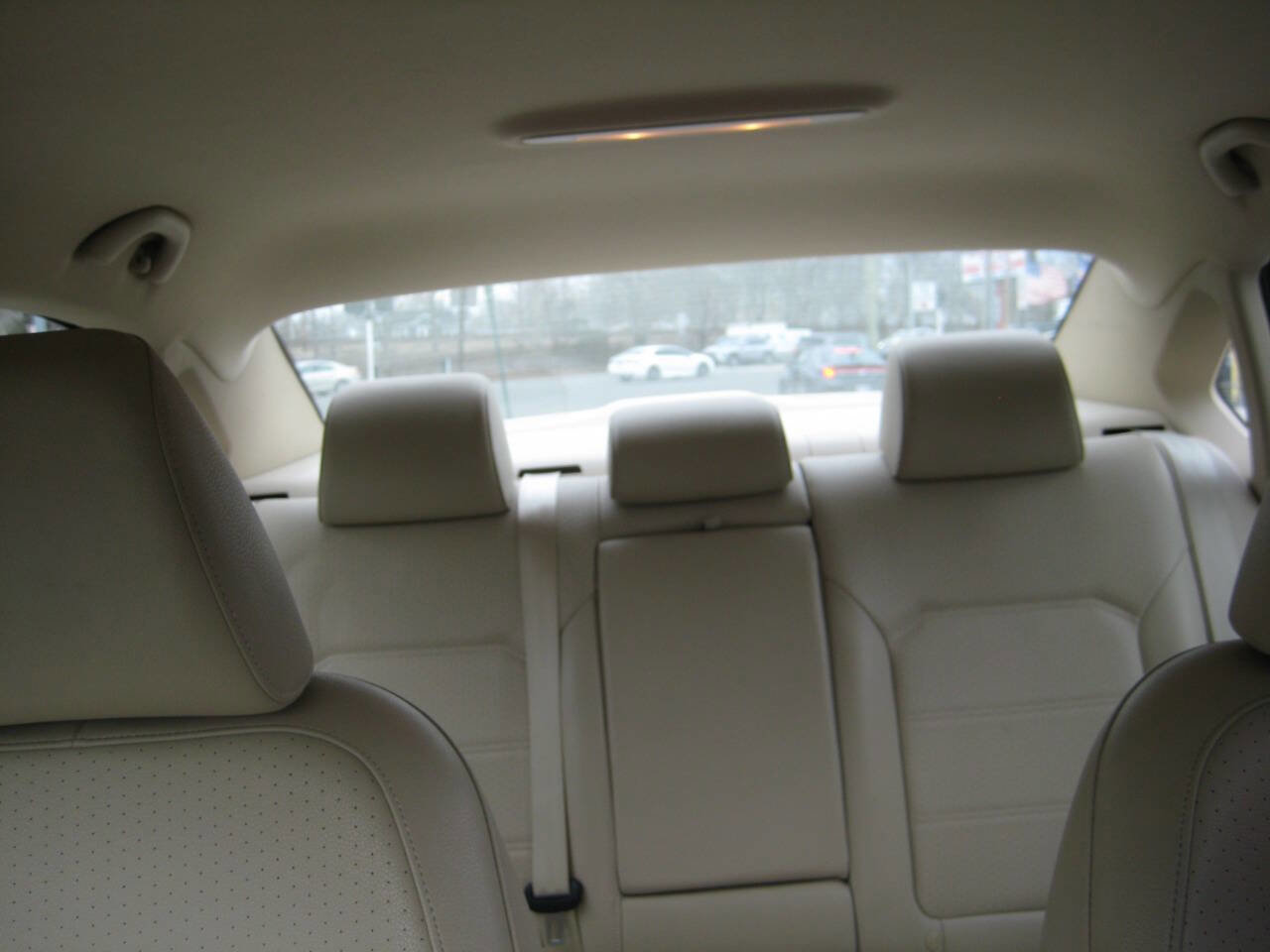 Used 2015 Volkswagen Passat 1.8T Limited Edition FWD image 19