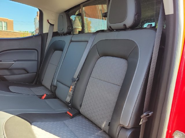 Used 2018 Chevrolet Colorado Z71 AWD/4WD image 26