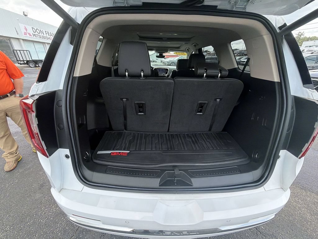 Used 2023 GMC Acadia Denali w/ Denali Ultimate Package AWD/4WD image 24