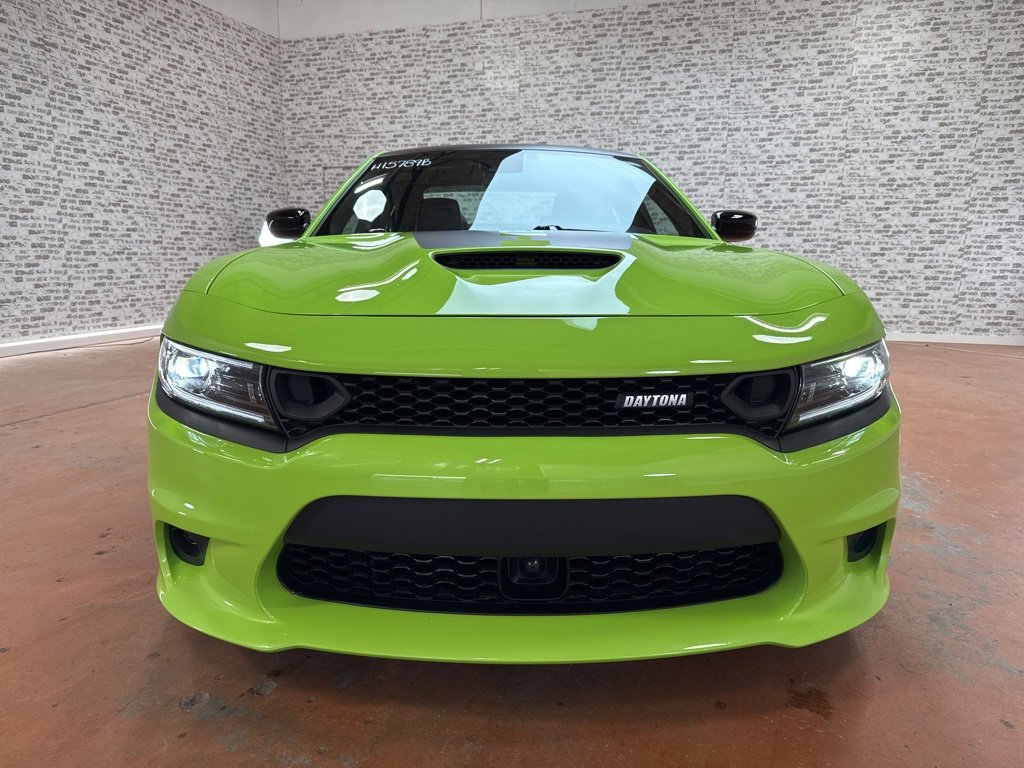 Used 2023 Dodge Charger Scat Pack w/ Daytona Edition Group image 2