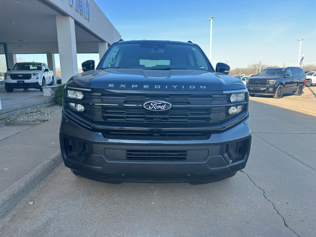 New 2026 Ford Expedition Max Active AWD/4WD image 8