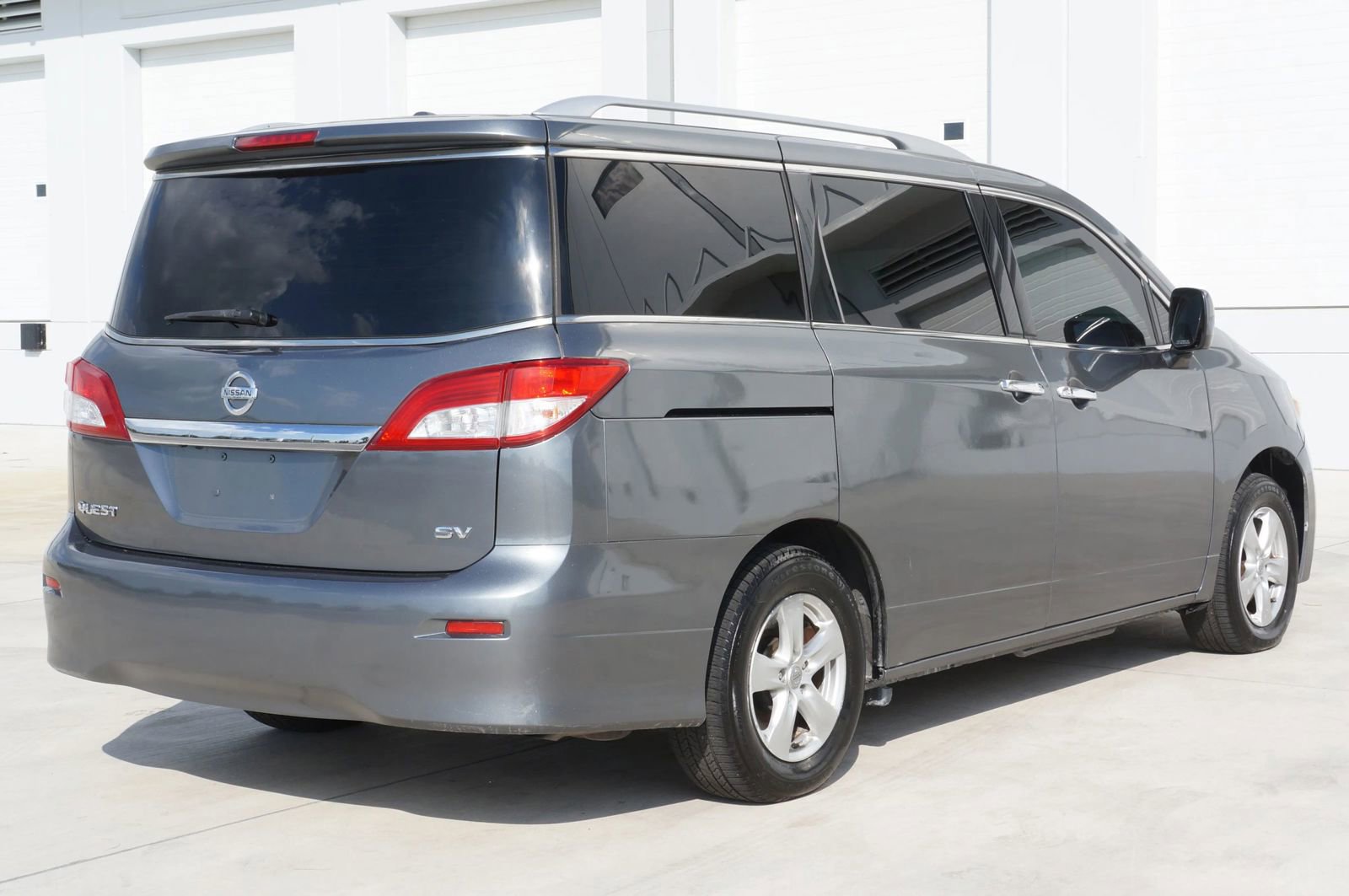 Used 2016 Nissan Quest SV image 14