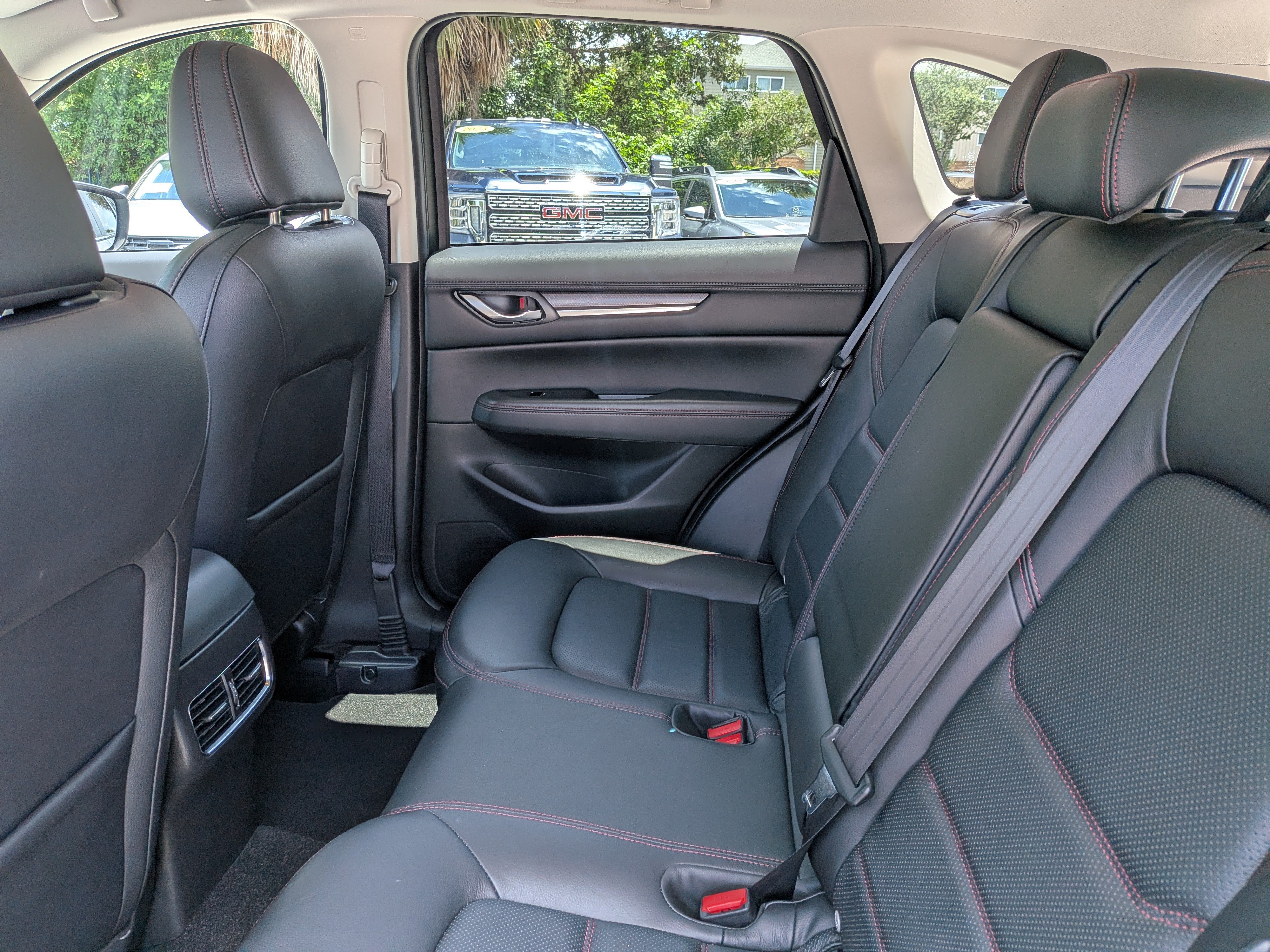 Certified 2025 MAZDA CX-5 Carbon Edition AWD/4WD image 15