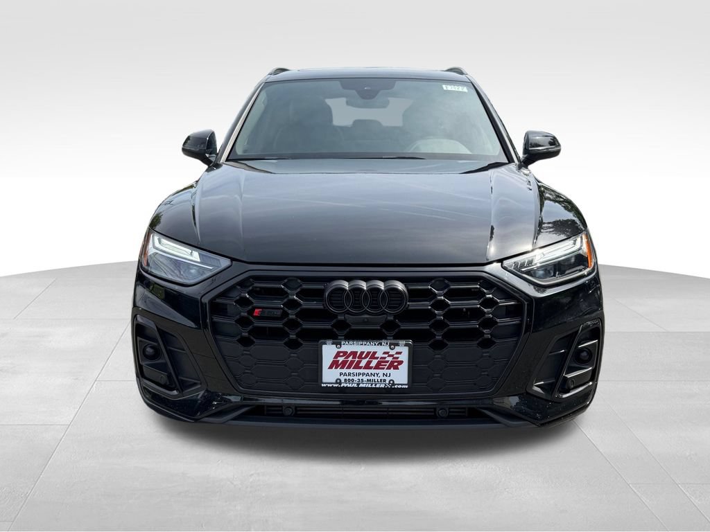 Used 2023 Audi SQ5 Premium Plus w/ Premium Plus Package AWD/4WD image 2