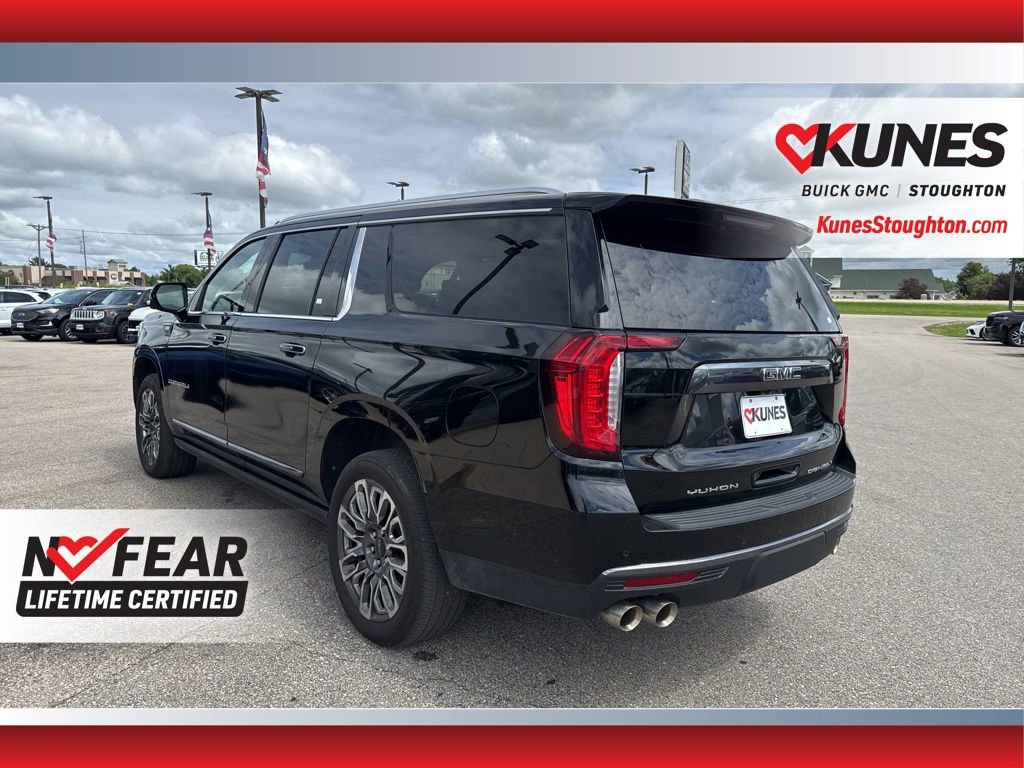 Used 2023 GMC Yukon XL Denali Ultimate image 9