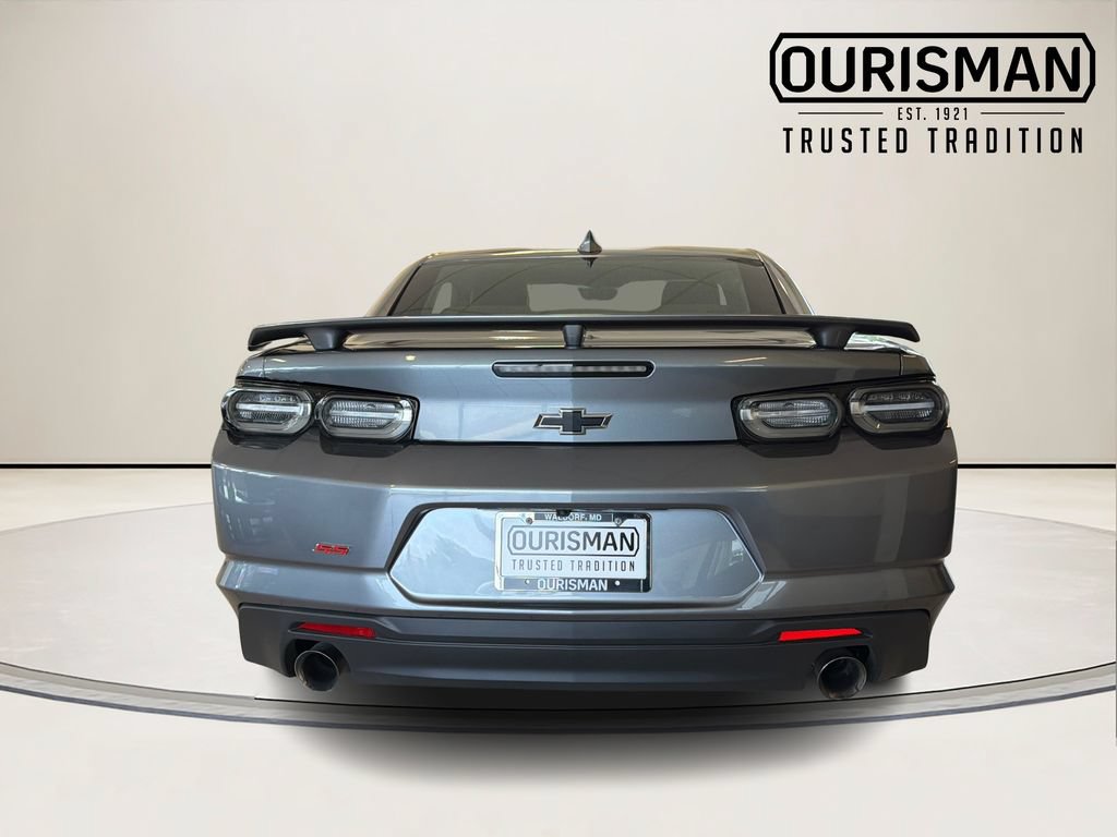 Used 2020 Chevrolet Camaro SS RWD image 6