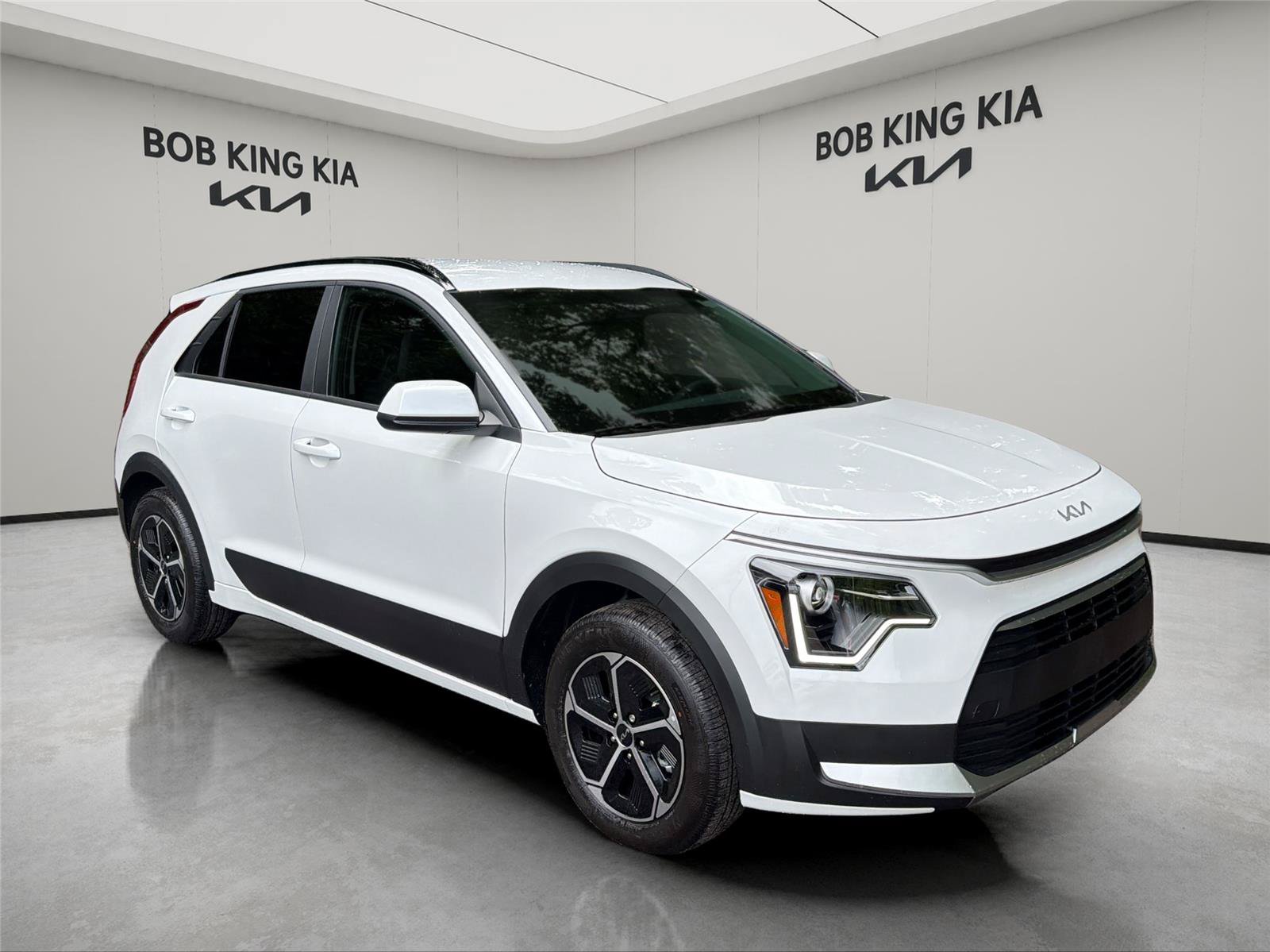 New 2026 Kia Niro LX FWD image 7