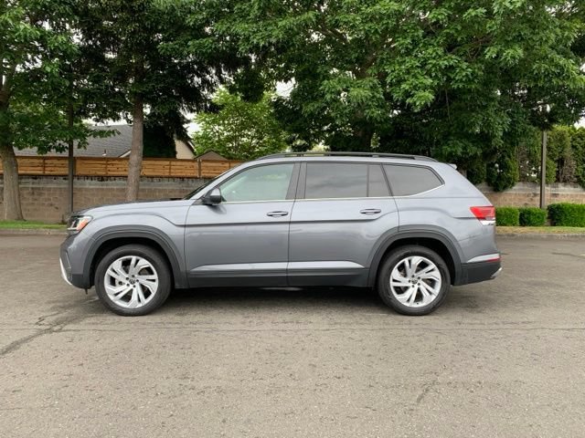 Used 2023 Volkswagen Atlas SE AWD/4WD image 2