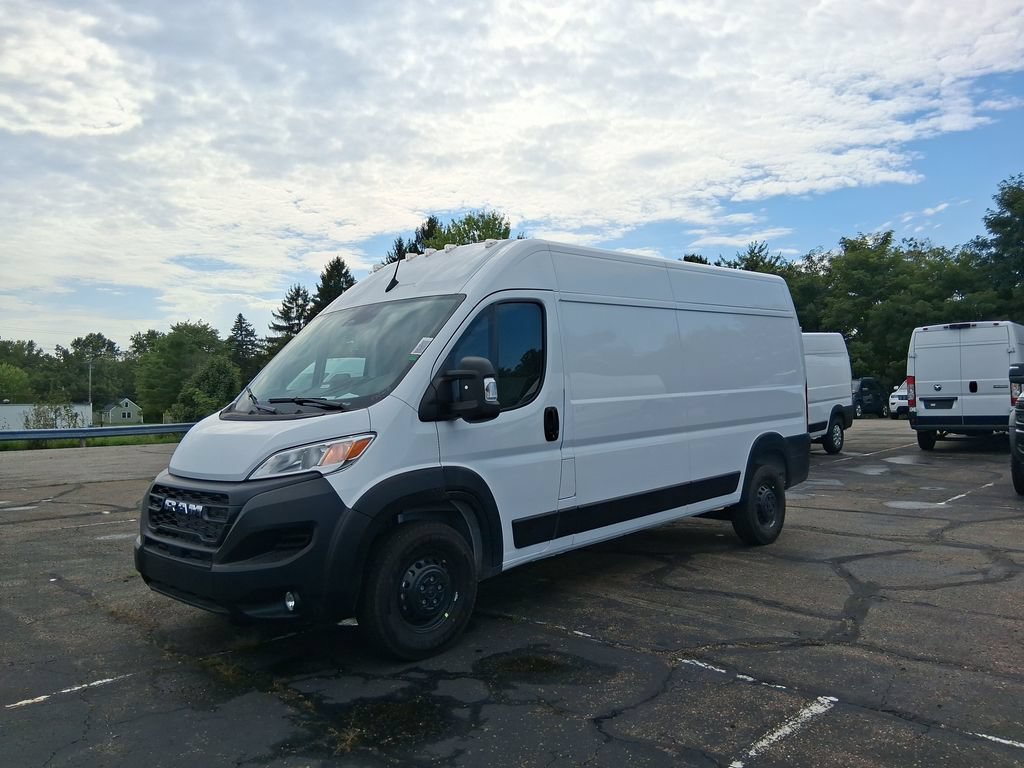 New 2026 RAM ProMaster 2500 w/ Convenience Group FWD image 3