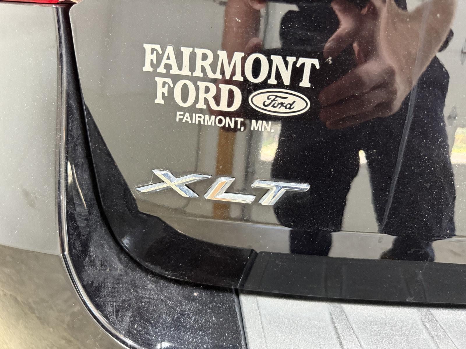 Used 2022 Ford Explorer XLT w/ Equipment Group 202A AWD/4WD image 35