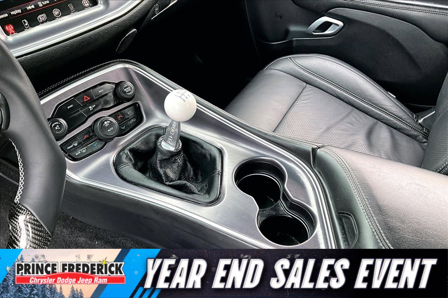 Used 2015 Dodge Challenger R/T w/ Quick Order Package 22B R/T image 14