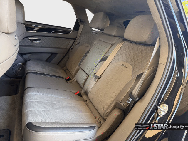 Used 2023 Bentley Bentayga Speed AWD/4WD image 26