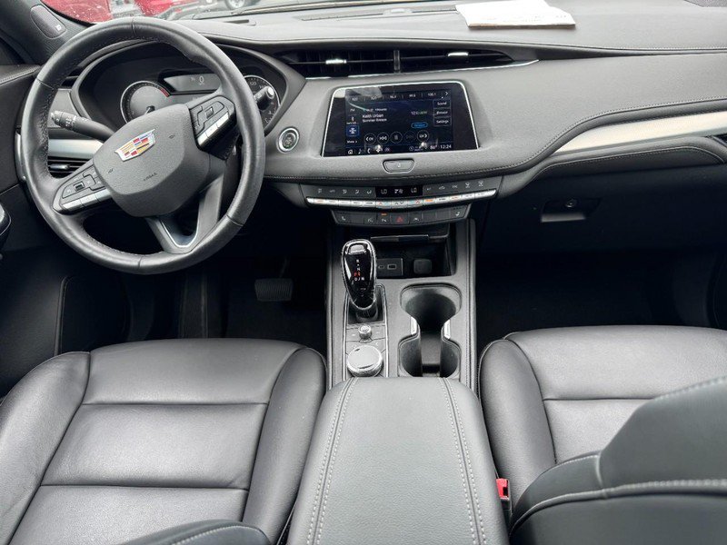 Used 2023 Cadillac XT4 Premium Luxury w/ Enhanced Visibility Package FWD image 11
