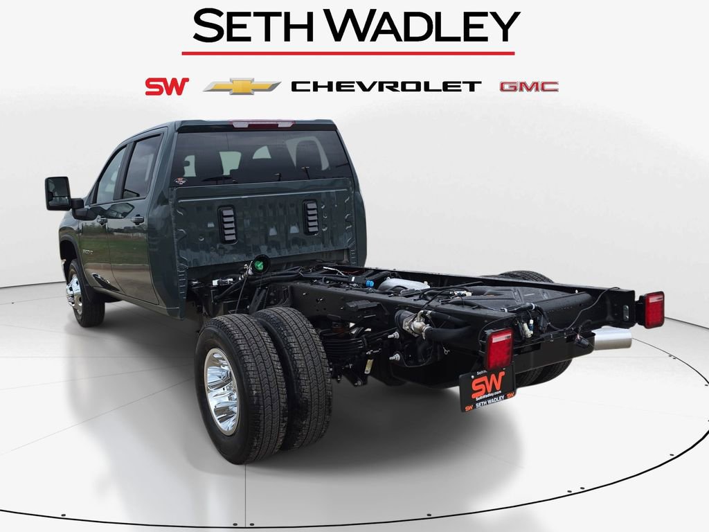 New 2026 Chevrolet Silverado 3500 LT image 5