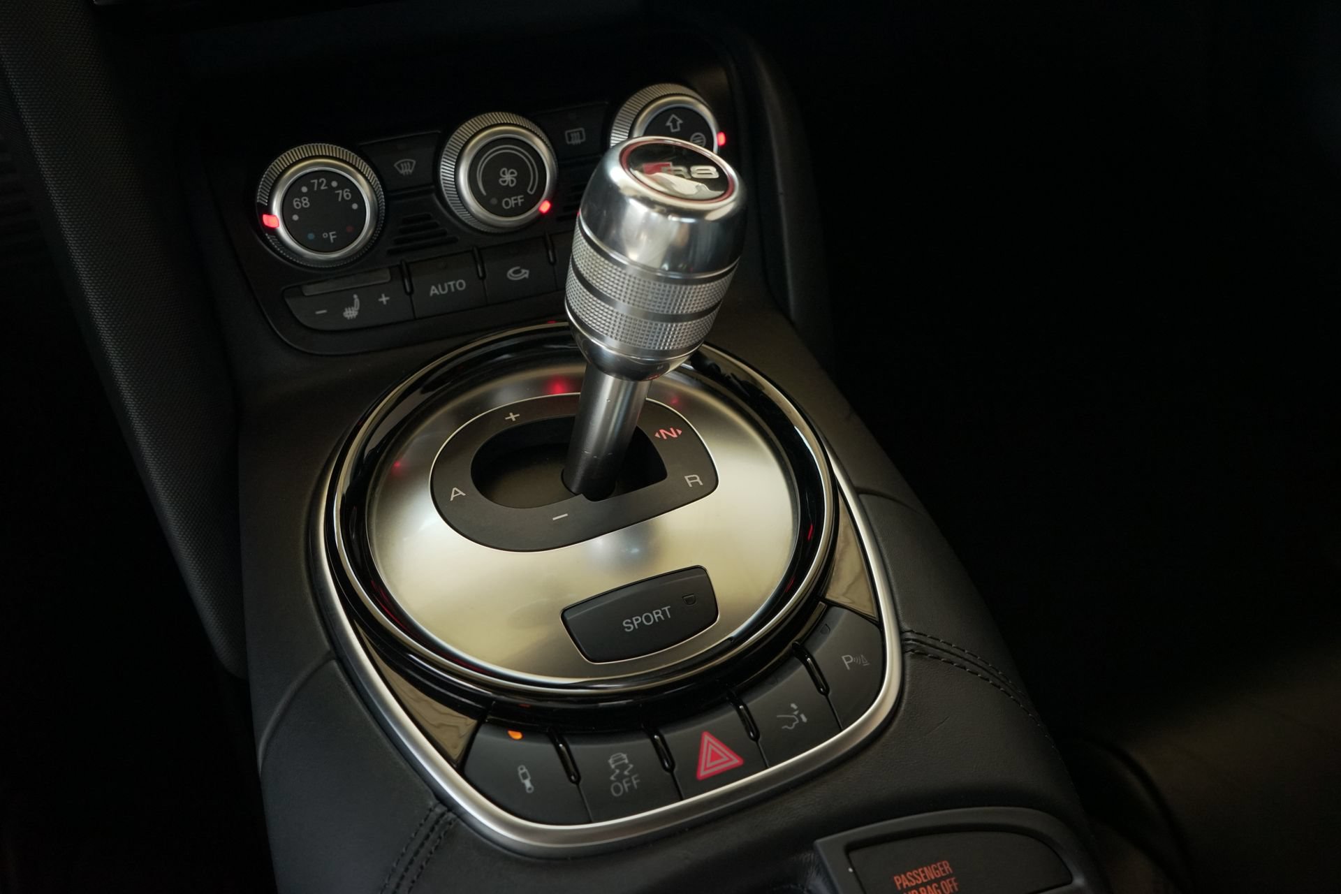 Used 2015 Audi R8 V10 AWD/4WD image 11