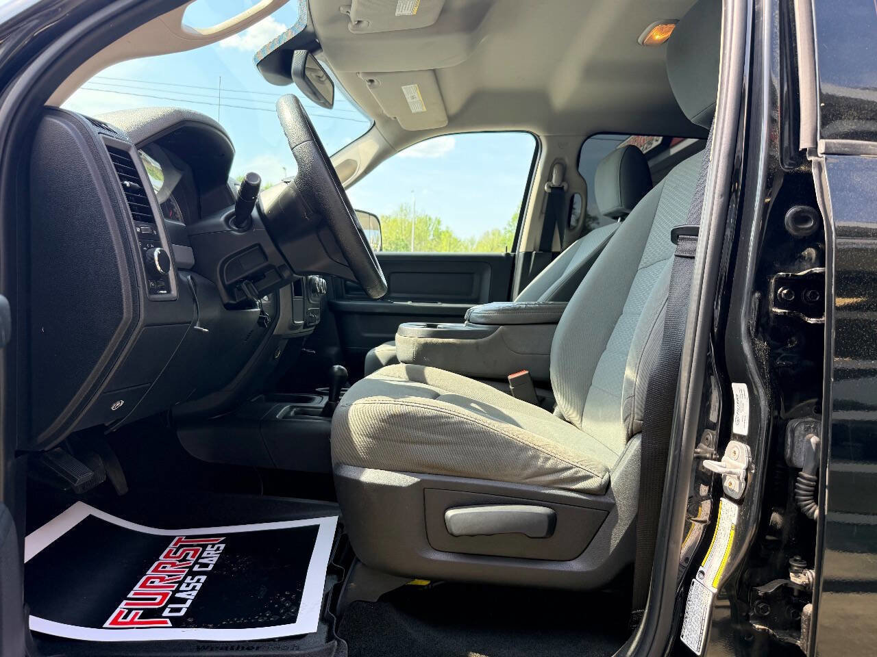 Used 2013 RAM 2500 Tradesman w/ Chrome Appearance Group AWD/4WD image 20