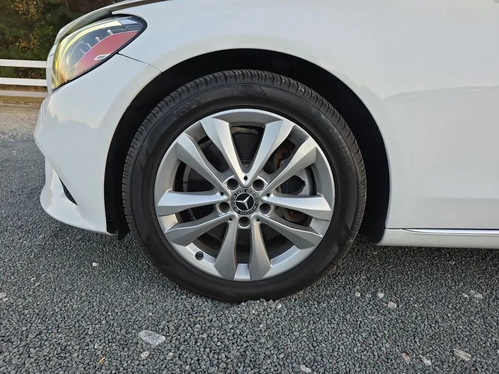 Used 2019 Mercedes-Benz C 300 Sedan image 51