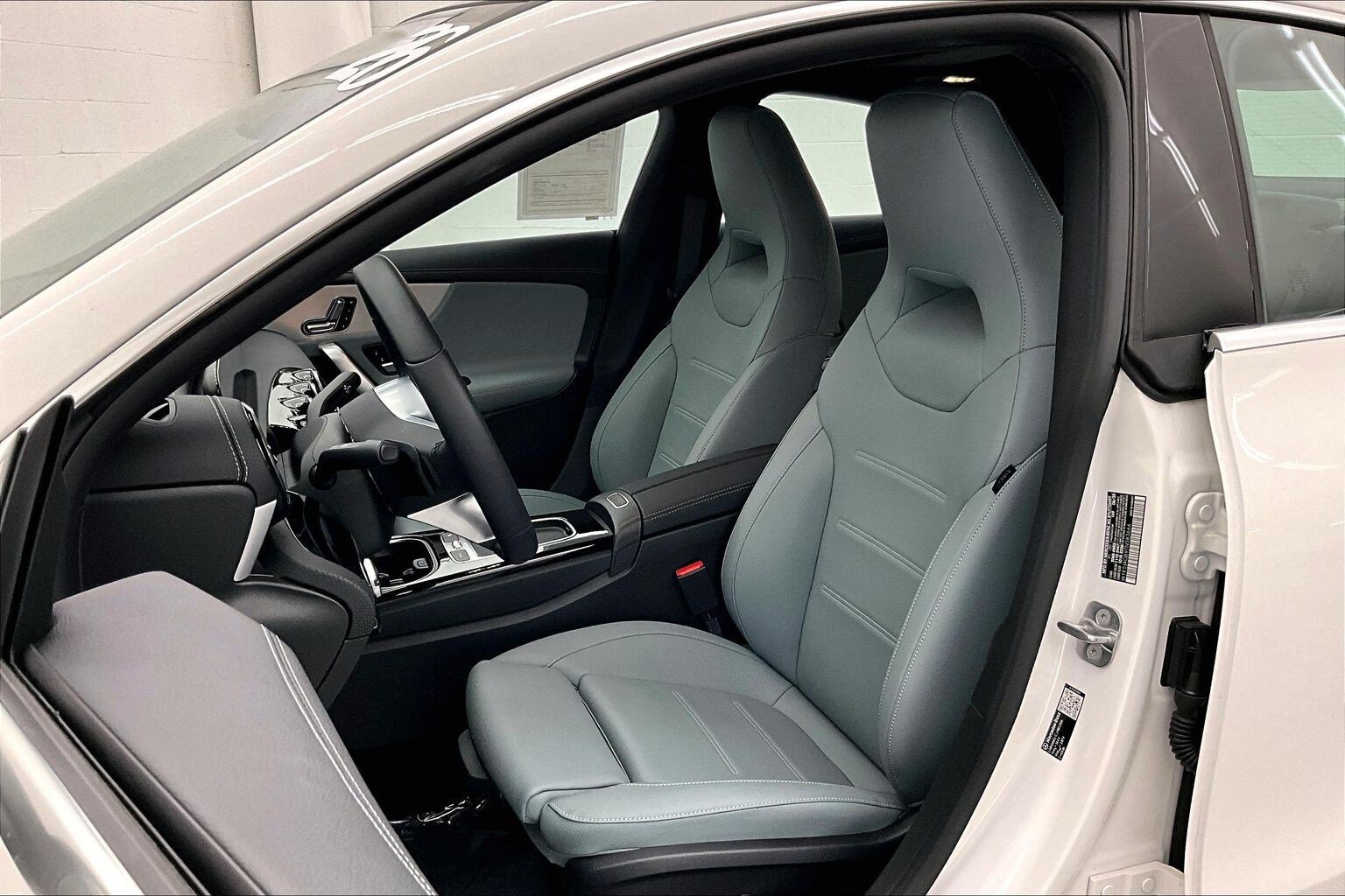 Used 2026 Mercedes-Benz CLA 250 image 16