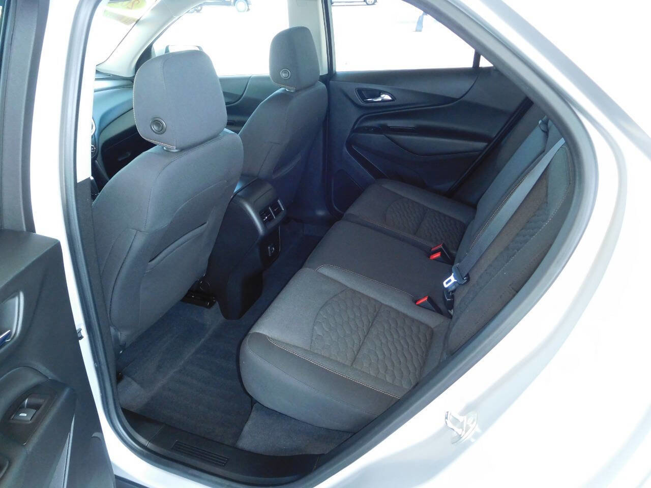 Used 2020 Chevrolet Equinox LT image 6