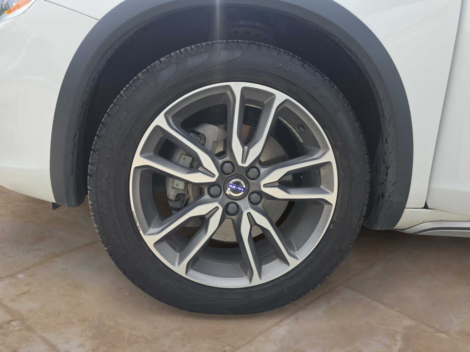 Used 2018 Volvo V60 T5 Cross Country w/ Convenience Package AWD/4WD image 29