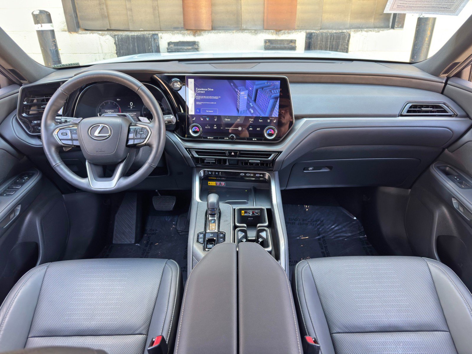 Used 2024 Lexus TX 350 AWD w/ Captains Chair Package image 13