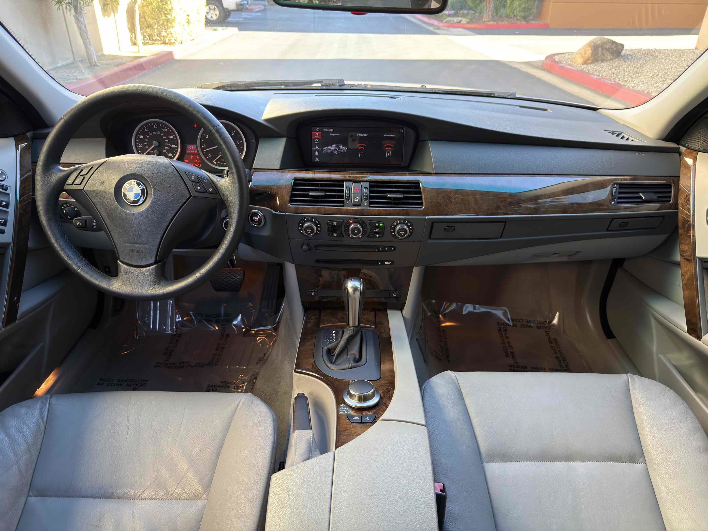 Used 2006 BMW 530xi Wagon image 23