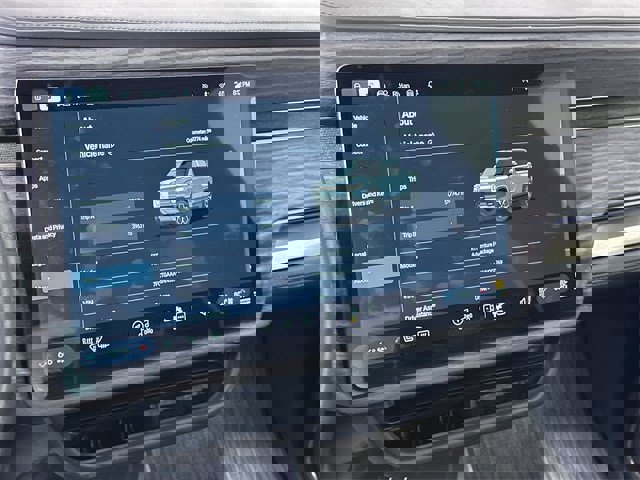 Used 2022 Rivian R1T Adventure image 17