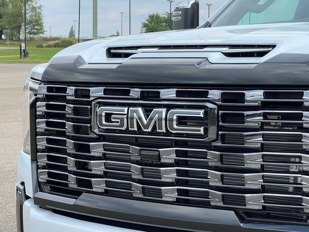 New 2026 GMC Sierra 3500 Denali Ultimate AWD/4WD image 56