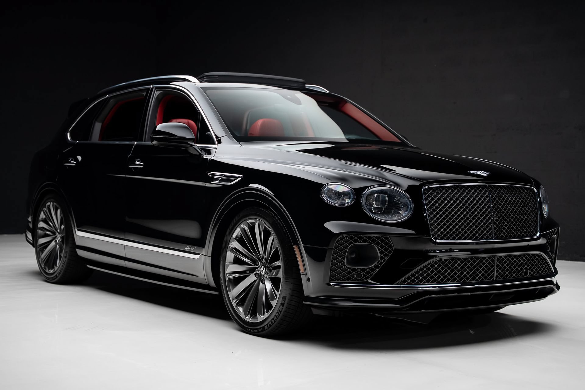 Used 2022 Bentley Bentayga Speed AWD/4WD image 87