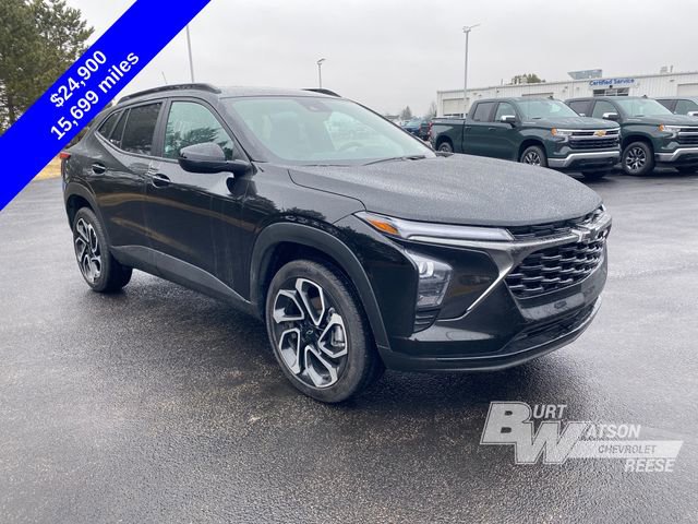 Used 2025 Chevrolet Trax RS image 9