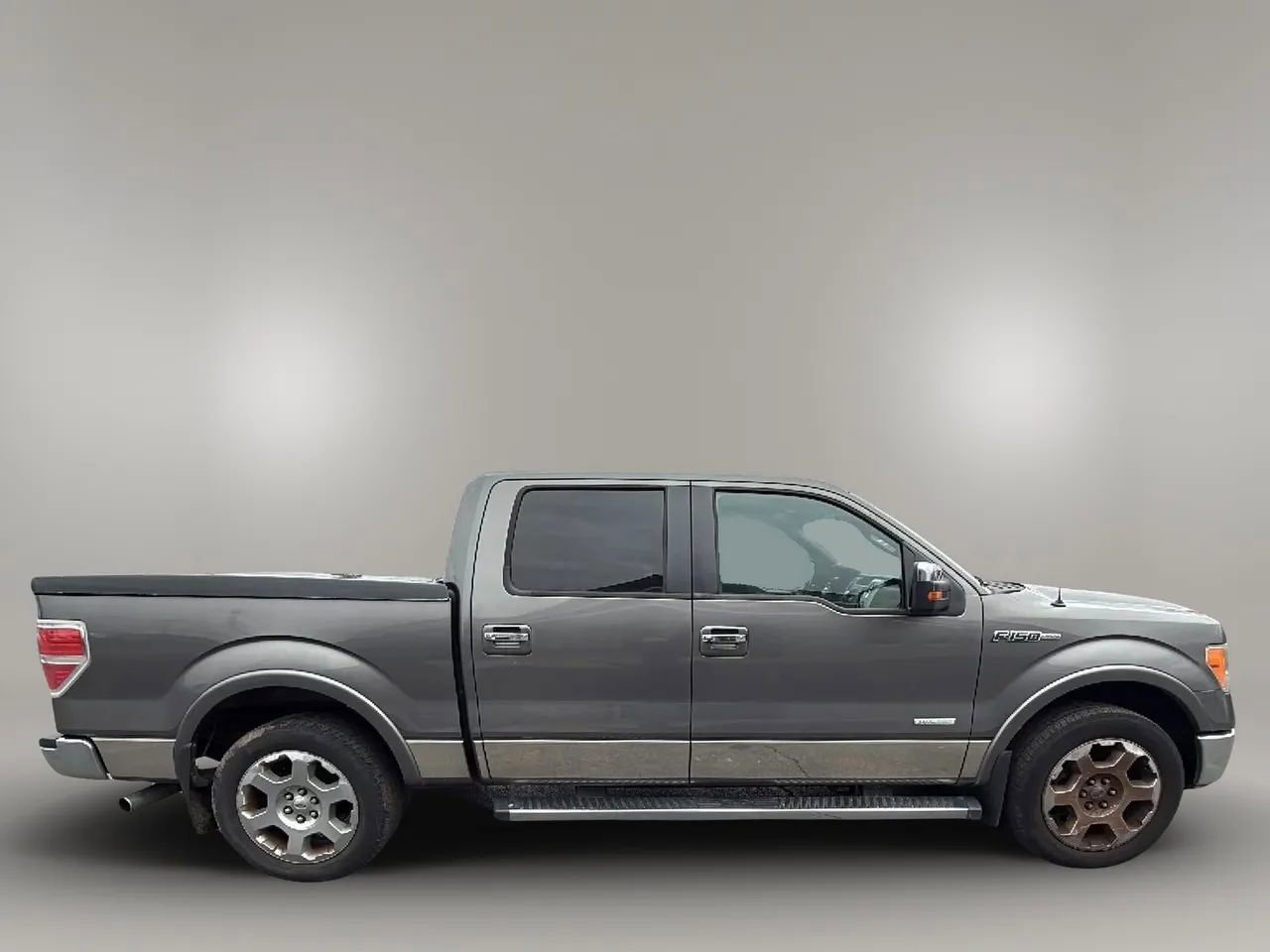 Used 2011 Ford F150 Lariat w/ Lariat Chrome Pkg image 6