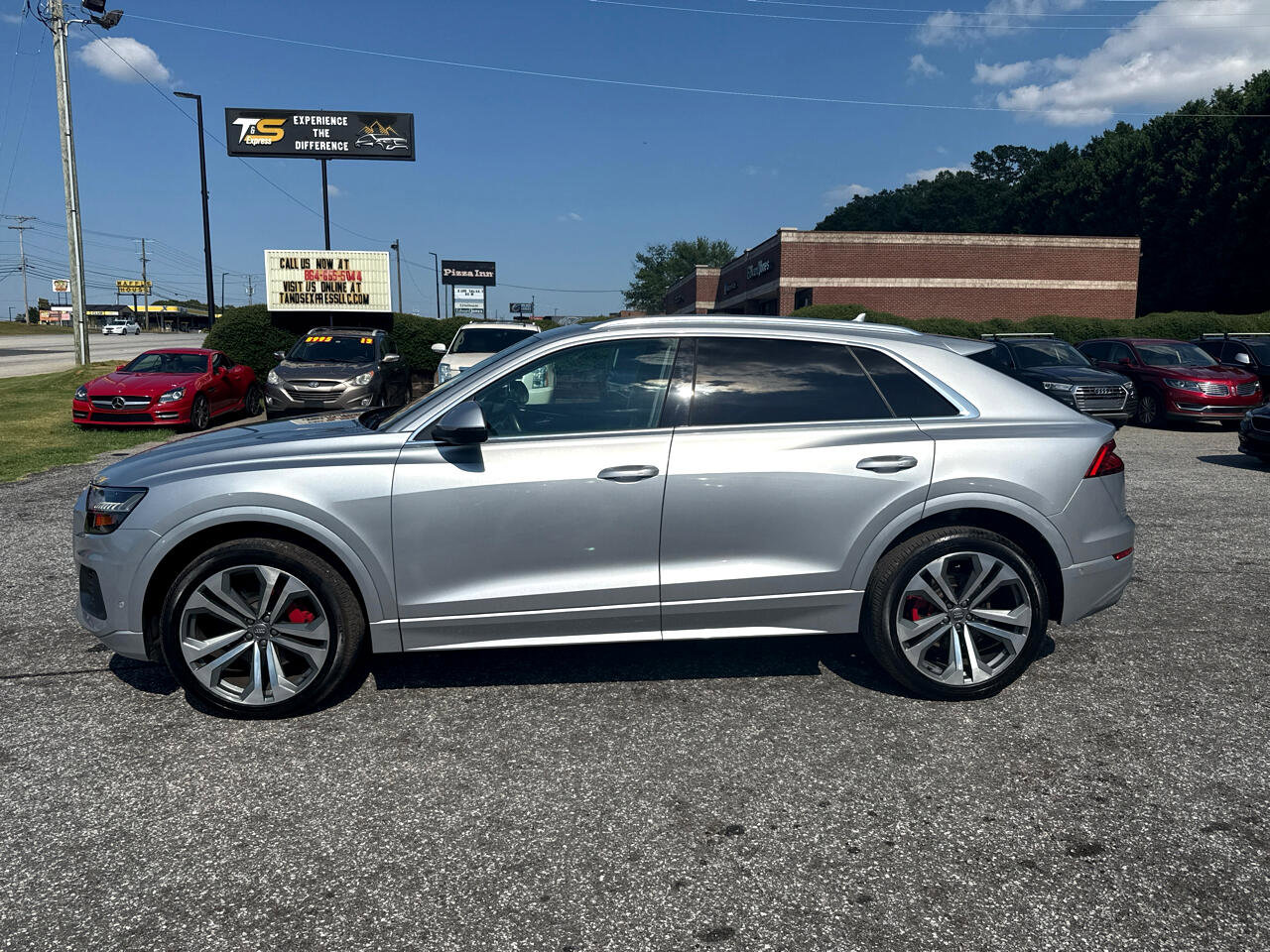 Used 2019 Audi Q8 Prestige image 6